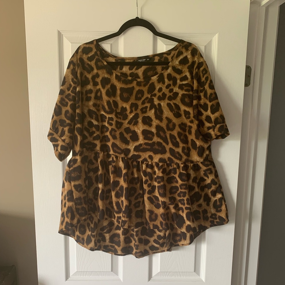 SHEIN Leopard Print Women's Top